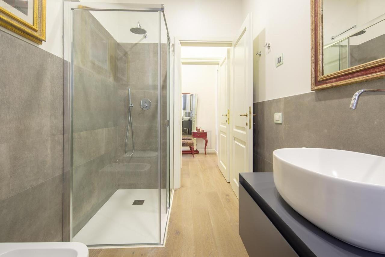 Stunning & Luxurious 1Br Apt 1 Min Walk By Duomo Флоренция Экстерьер фото